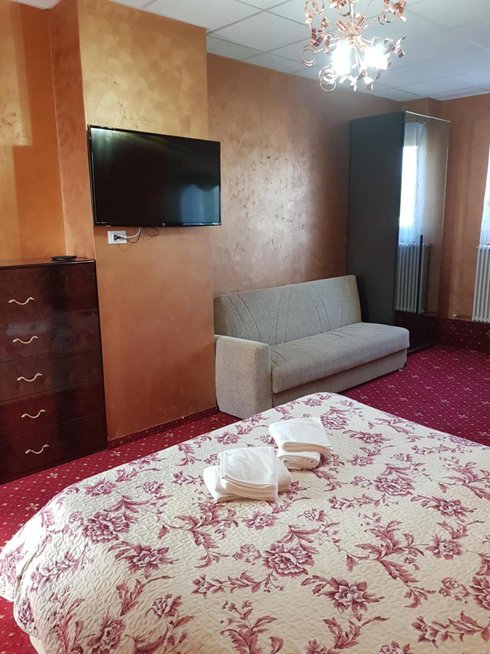 Apartament Liberty Junior Făgăraş Zewnętrze zdjęcie