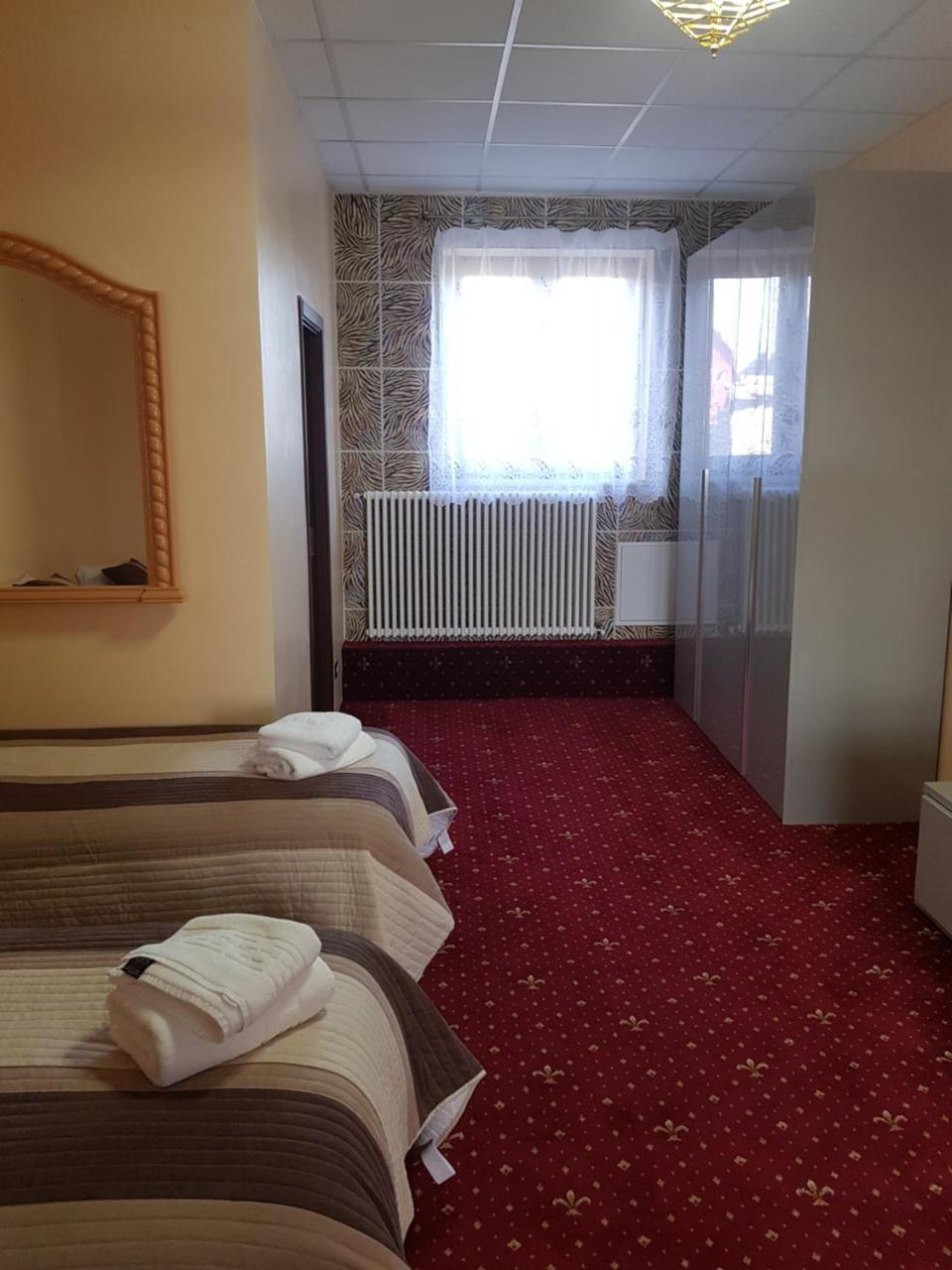 Apartament Liberty Junior Făgăraş Zewnętrze zdjęcie